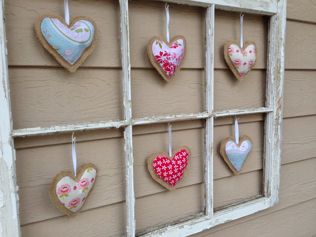 felt hearts- pink and white (6x8) – Jade and the Saw