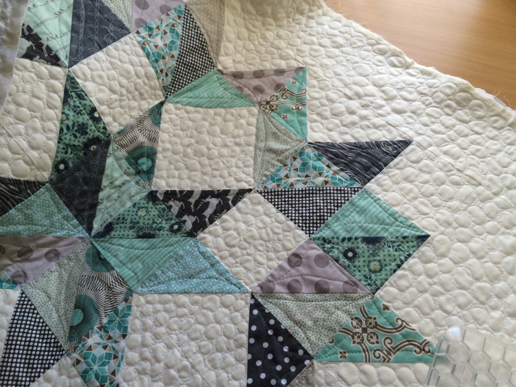 christmas half square triangle quilt 8