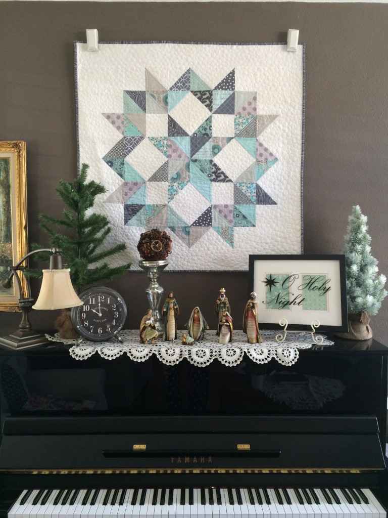 christmas half square triangle quilt 9