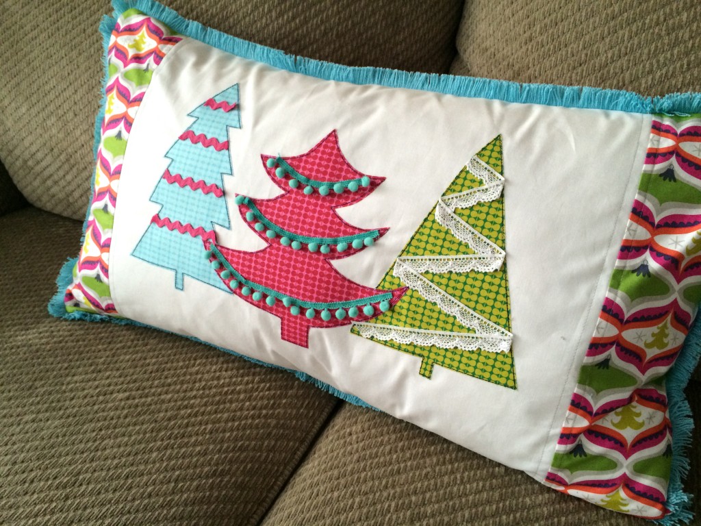 treelicious christmas pillow 16