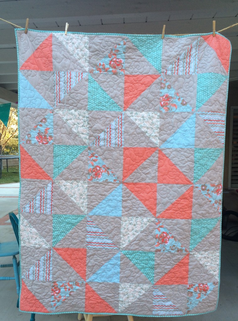 half square triangle quilt 4