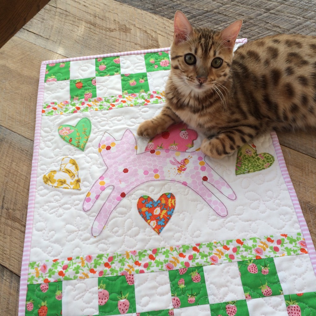 mini kitty quilt 3