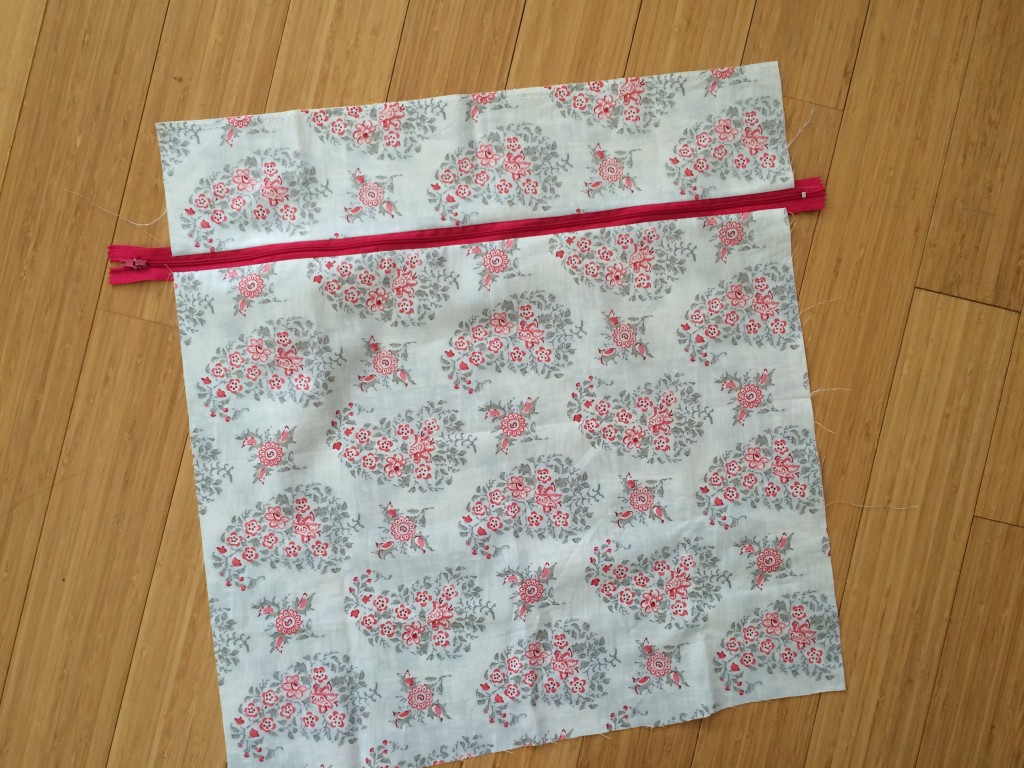tic tac toe valentine pillow 13