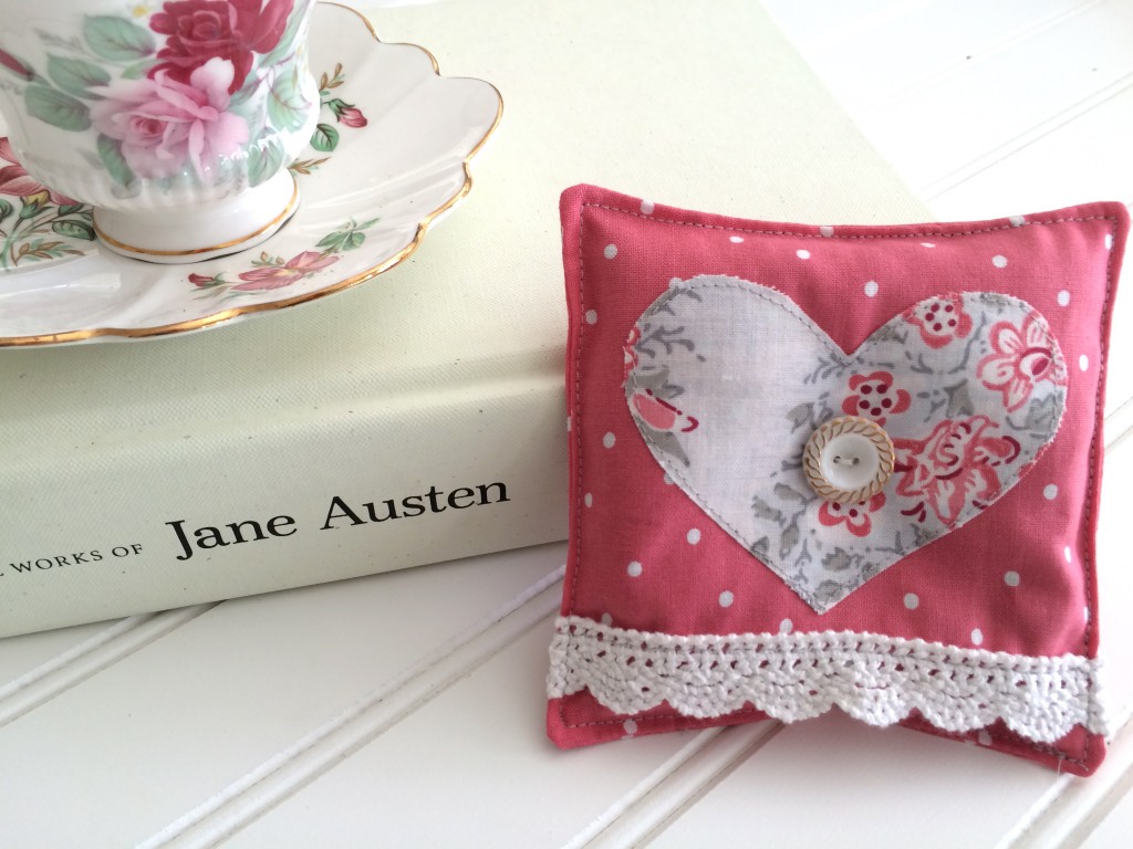 valentine sachet. 2