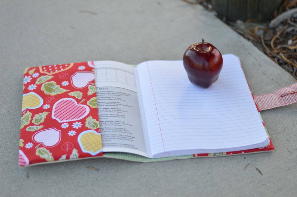 apple applique composition book 2