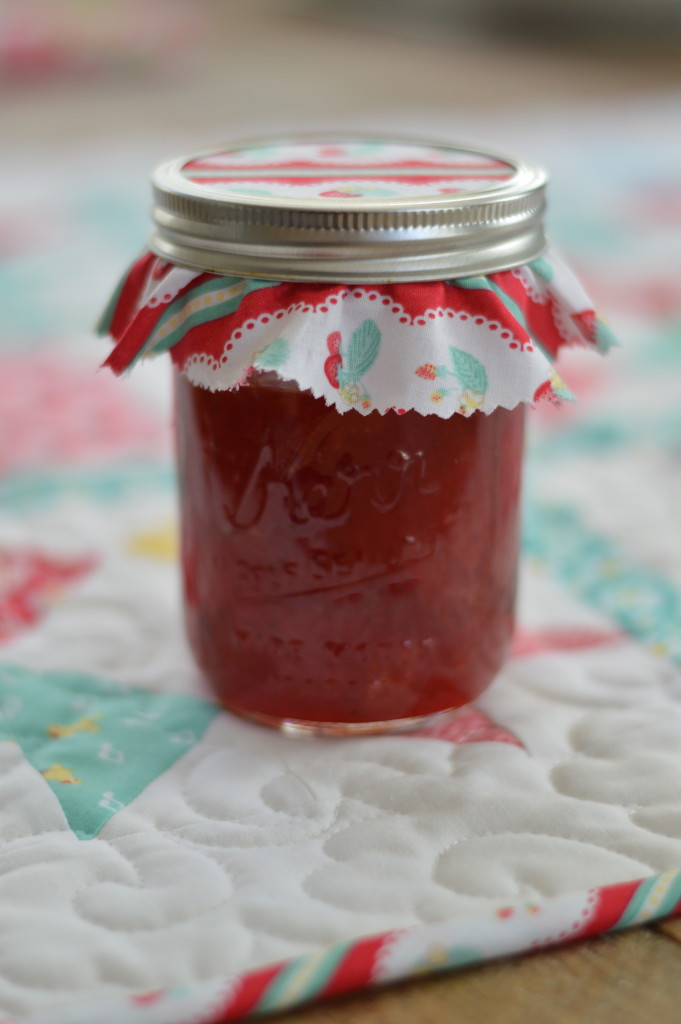 strawberry jam quilt. 22