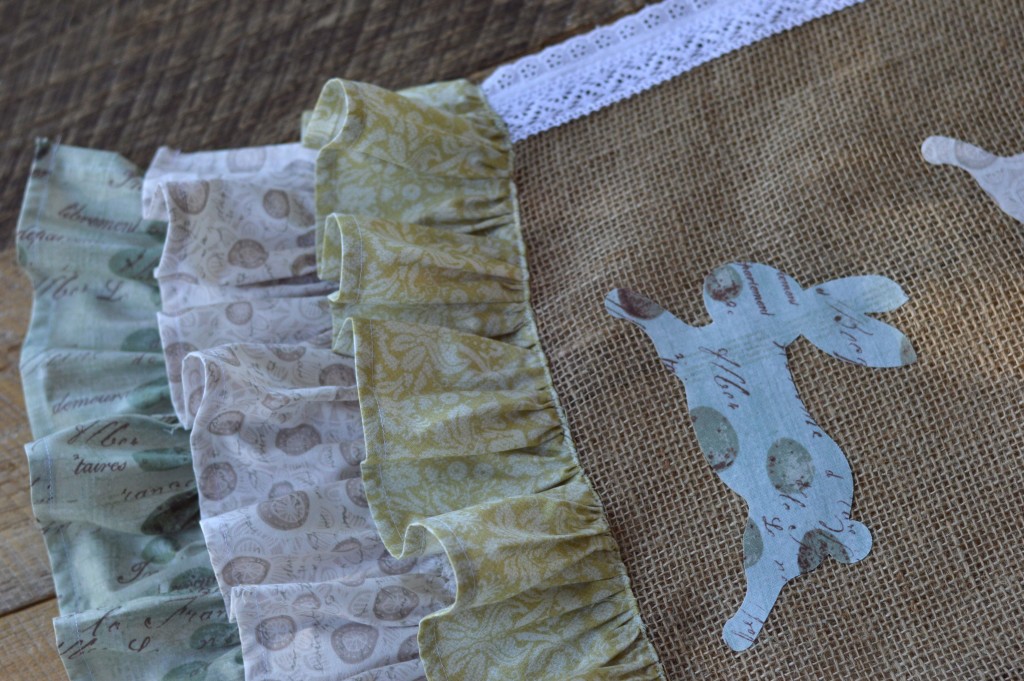 Table Runner: A Cute Rabbit Burlap MIY