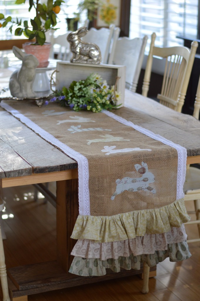 Table Runner: A Cute Rabbit Burlap MIY