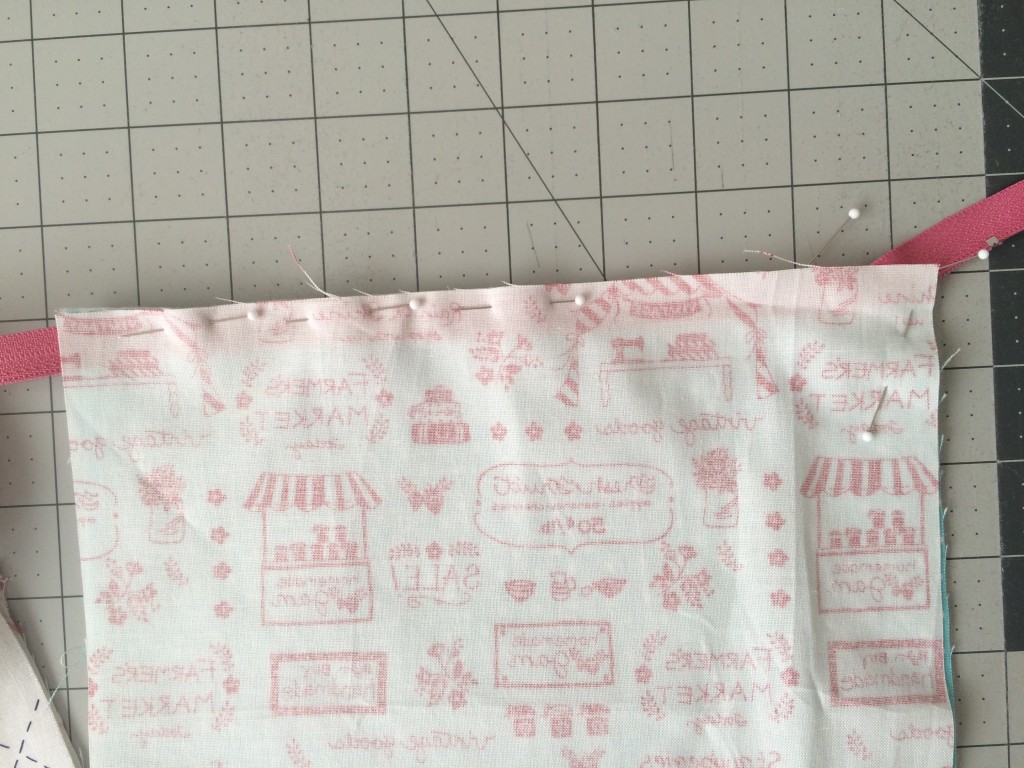 zipper pouch tutorial. 10