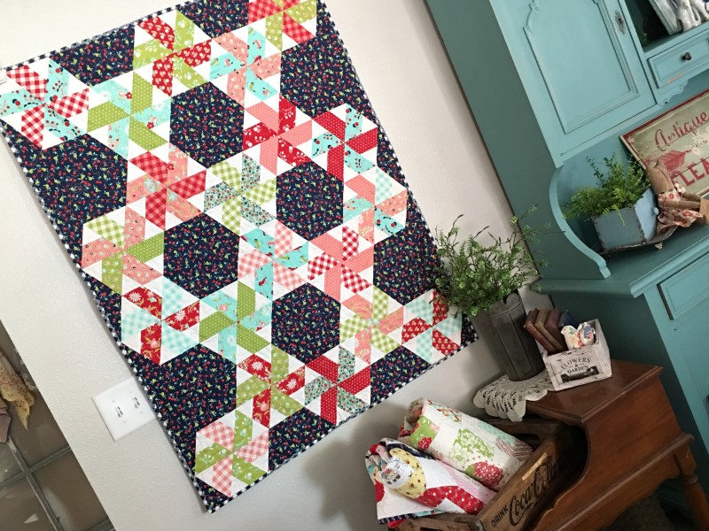 vintage picnic little ruby quilt 11