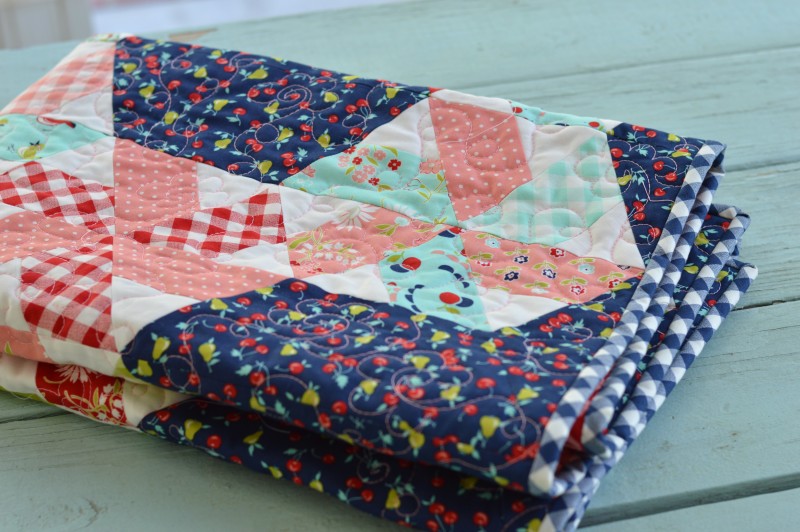 vintage picnic little ruby quilt 3