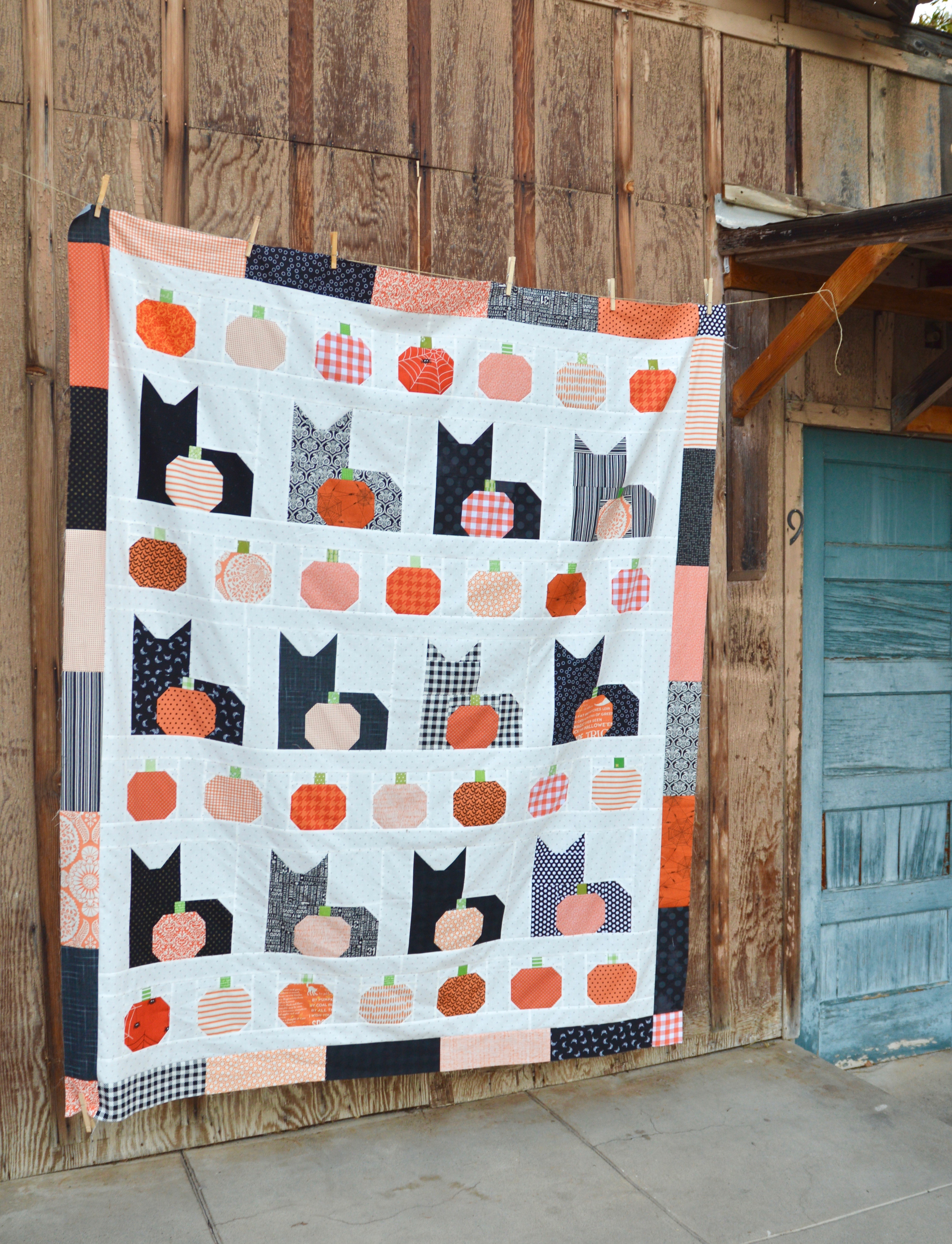 i love cats quilt halloween