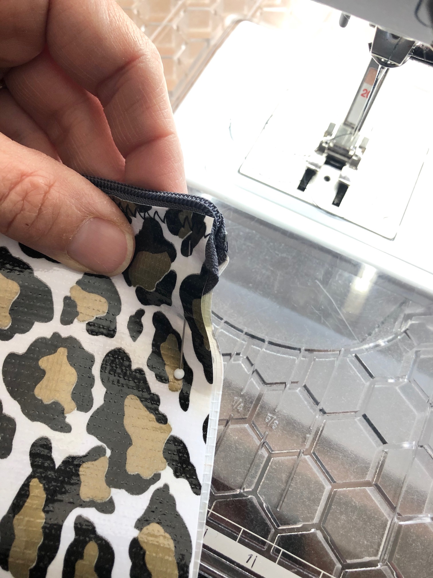 vinyl leopard zipper pouch 5